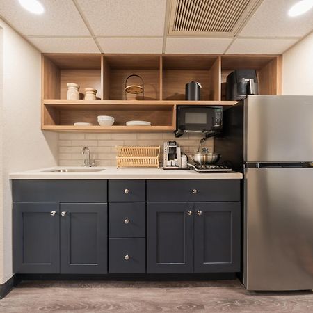 South Country Suites Меса Экстерьер фото