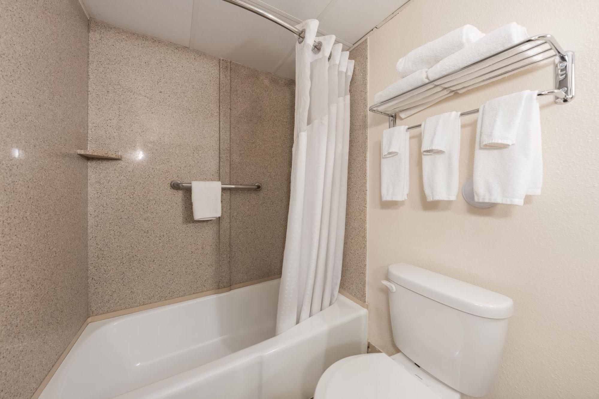 South Country Suites Меса Экстерьер фото
