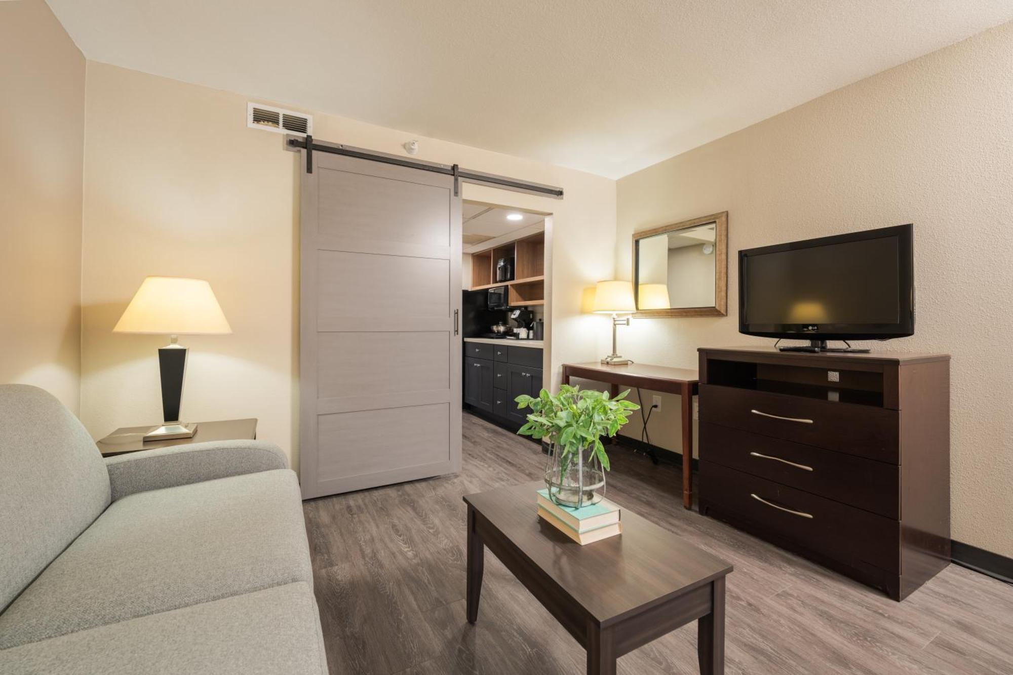 South Country Suites Меса Экстерьер фото